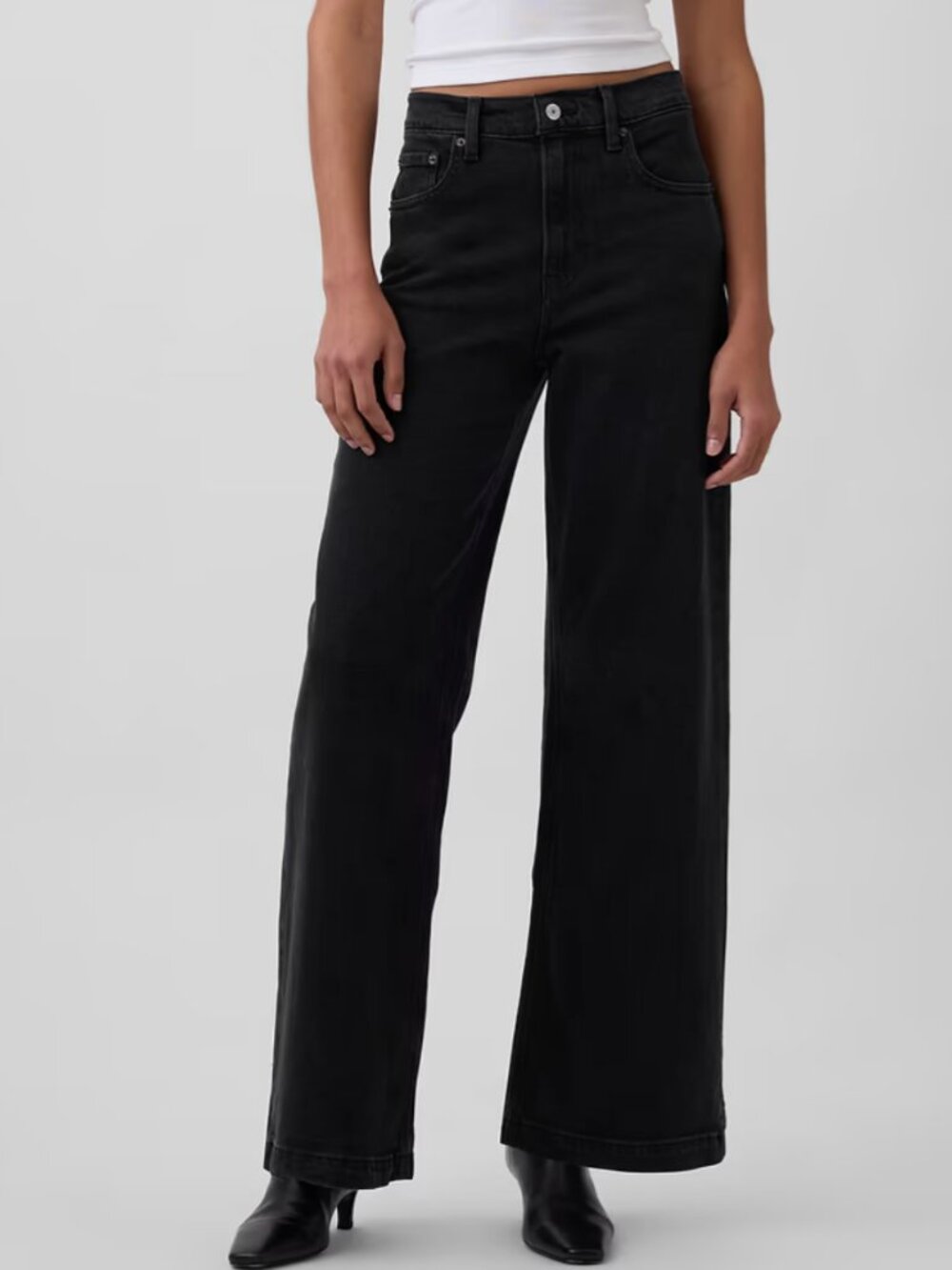 GAP | High Rise Stride Wide-Leg Jean TALL — Washed Black
